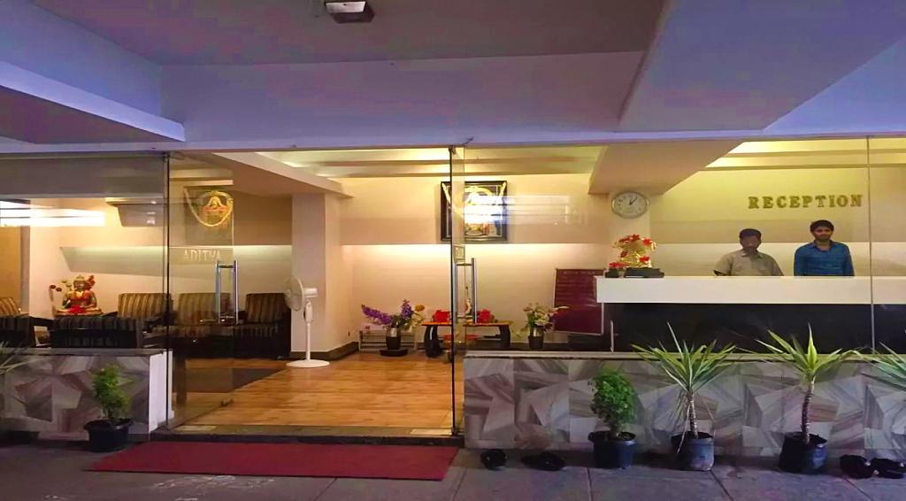 Aditya Palace Hotel Rajahmundry Ngoại thất bức ảnh